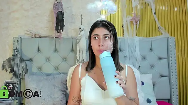 Skarlet 04 online show from October 27, 4:00 pm