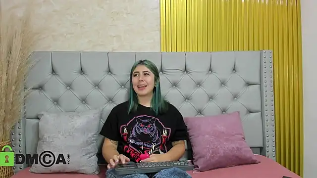 Skarlet 04 online show from January 5, 6:11 pm