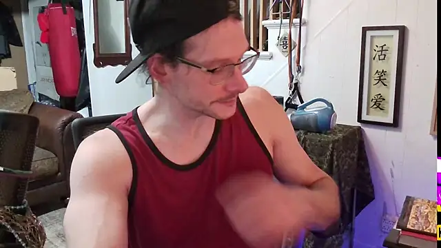 MasterDaddyCool online show from October 7, 10:23 am