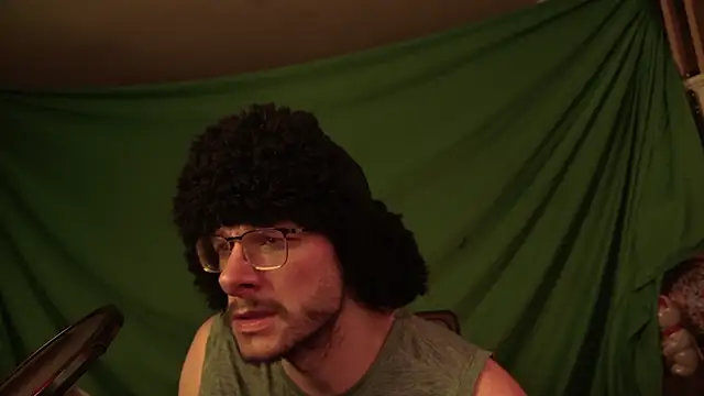 MasterDaddyCool online show from January 9, 7:33 am