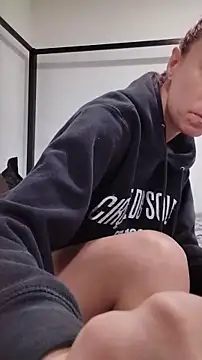 Snapshot of AnneNay chatting on November 18, 12:27 am AnneNay online show from November 18, 12:27 am