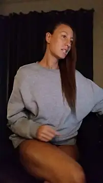 Snapshot of AnneNay chatting on March 26, 5:35 am AnneNay online show from March 26, 5:35 am