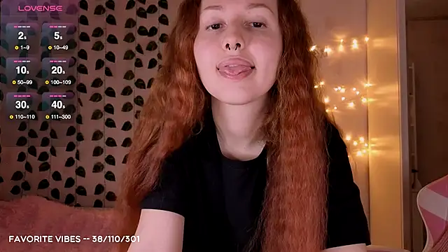 Snapshot of lina_red_xxx chatting on September 11, 9:15 pm lina red xxx online show from September 11, 9:15 pm