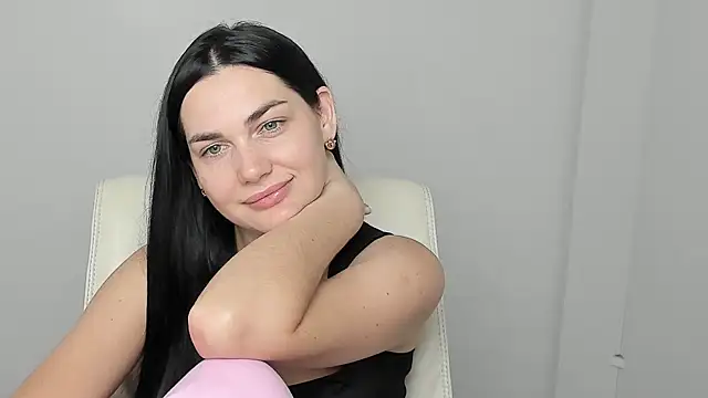 Snapshot of Lune_Moon chatting on September 28, 11:43 pm Lune Moon online show from September 28, 11:43 pm