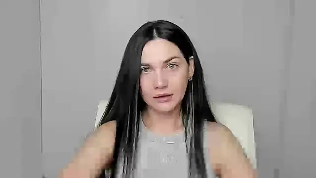 Snapshot of Lune_Moon chatting on October 11, 5:39 am Lune Moon online show from October 11, 5:39 am