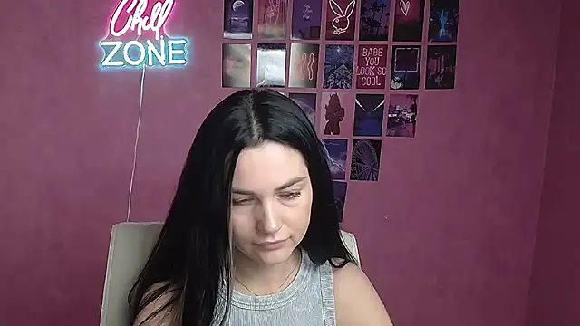 Snapshot of Lune_Moon chatting on October 23, 5:18 am Lune Moon online show from October 23, 5:18 am