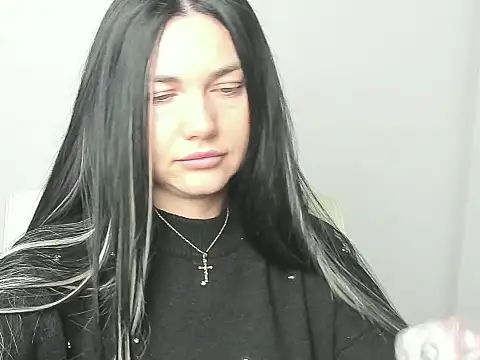 Snapshot of Lune_Moon chatting on November 14, 4:22 am Lune Moon online show from November 14, 4:22 am