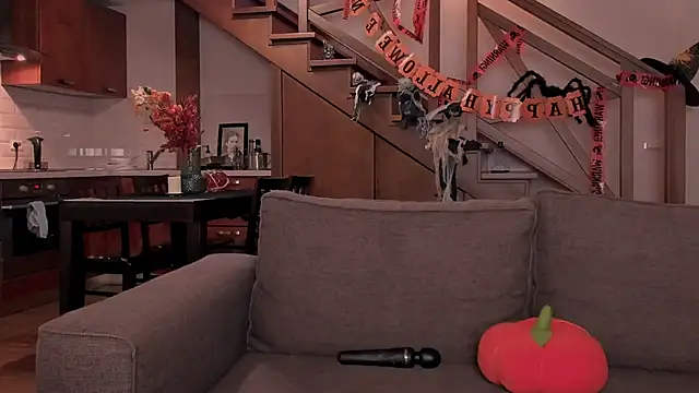 VanillaLivitski online show from October 29, 1:35 pm