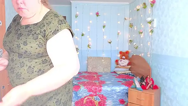 Audrey Aura online show from September 15, 5:07 am