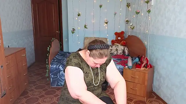 Audrey Aura online show from September 16, 5:30 am