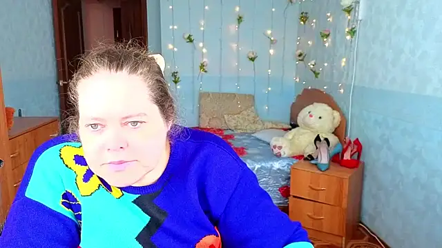 Audrey Aura online show from October 11, 5:17 am