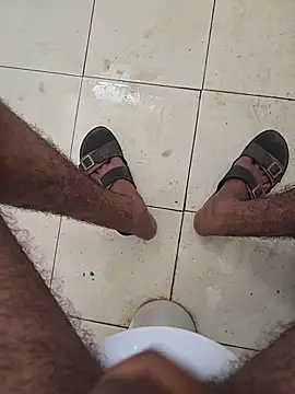 Snapshot of Lodabahutbada chatting on November 5, 6:13 am Lodabahutbada online show from November 5, 6:13 am