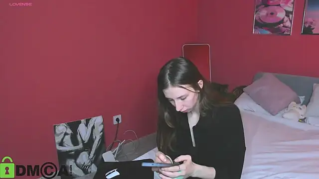 Lisbeth  Salander online show from September 26, 2:37 am