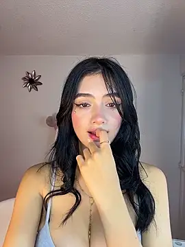 Snapshot of mandy222_ chatting on February 5, 6:07 am mandy222 online show from February 5, 6:07 am