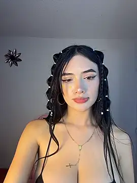 Snapshot of mandy222_ chatting on March 10, 6:18 am mandy222 online show from March 10, 6:18 am