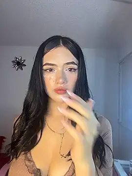 Snapshot of mandy222_ chatting on March 12, 5:35 am mandy222 online show from March 12, 5:35 am