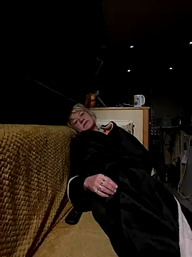 ladyboatlady online show from November 4, 6:12 am