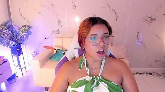 scarlett enjoy1 online show from September 19, 12:39 pm