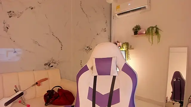 scarlett enjoy1 online show from September 24, 1:58 pm