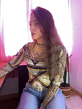 paula miler1 online show from May 12, 12:24 pm