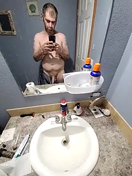 Snapshot of Bigdickcraig11 chatting on October 4, 10:30 pm Bigdickcraig11 online show from October 4, 10:30 pm