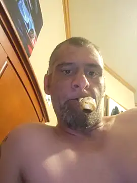 Snapshot of Bigdickcraig11 chatting on November 2, 11:29 pm Bigdickcraig11 online show from November 2, 11:29 pm