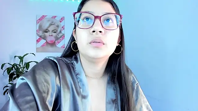 rouse red online show from October 22, 7:35 pm