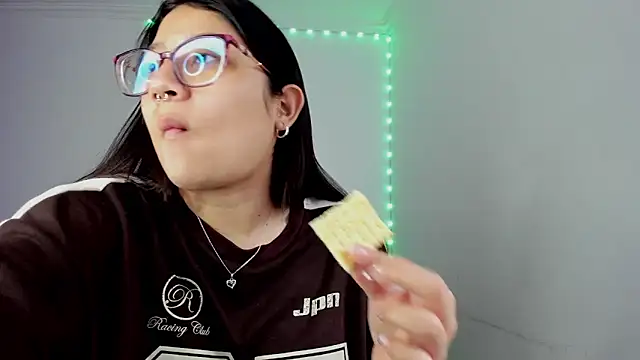 rouse red online show from February 3, 2:00 pm