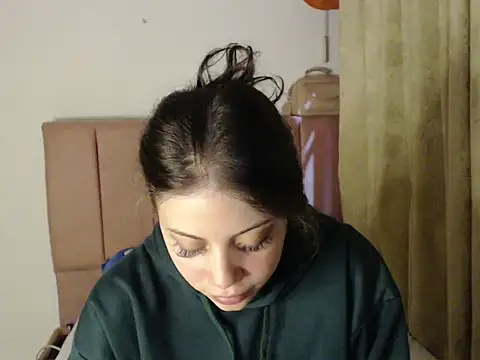 Alaina Blessed online show from September 10, 11:27 pm