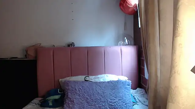 Alaina Blessed online show from November 29, 8:34 pm