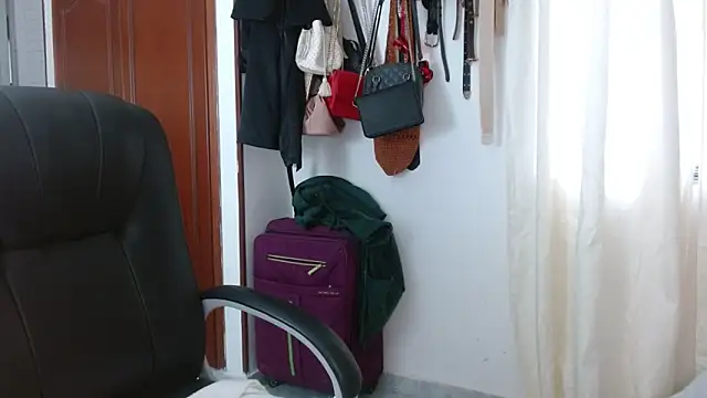 BriggiteSkyAngels online show from November 1, 9:39 pm