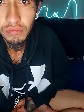 Tattoboy19cm online show from October 2, 3:57 am