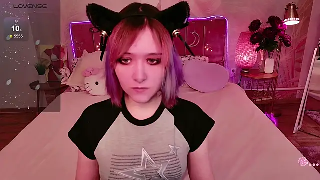 Ketrin Jones online show from January 18, 5:17 pm