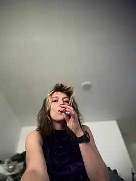 MrsSizzle online show from October 18, 8:09 pm