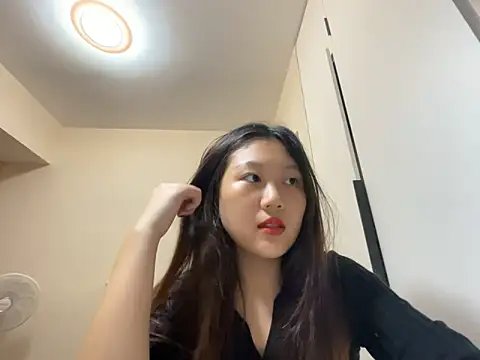 Snapshot of xena0501 chatting on October 2, 4:25 pm xena0501 online show from October 2, 4:25 pm