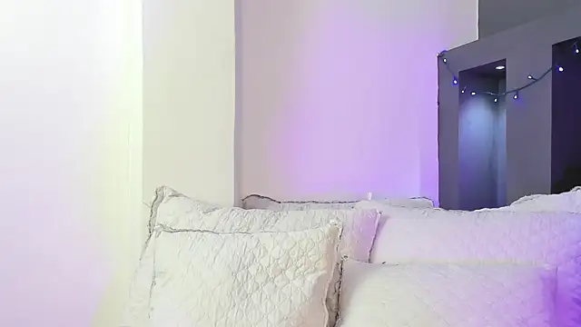 MaiaaCandy online show from September 21, 2:46 am