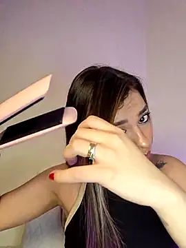 AmaiaSalvatore online show from November 28, 9:28 pm