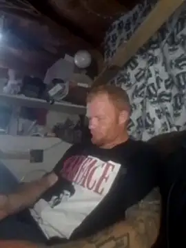 Snapshot of ed31devall chatting on March 24, 1:10 am ed31devall online show from March 24, 1:10 am