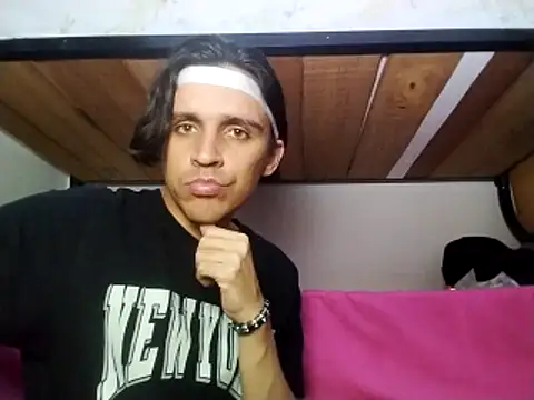 Snapshot of danylano chatting on November 14, 10:29 pm danylano online show from November 14, 10:29 pm