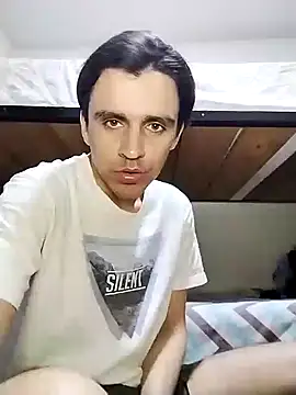 Snapshot of danylano chatting on December 5, 12:52 am danylano online show from December 5, 12:52 am