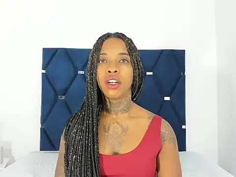 Pauline Fox online show from October 7, 1:47 am