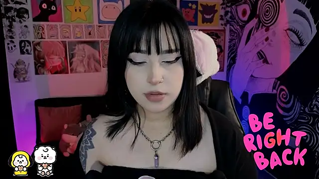 Yuhwan  online show from March 20, 9:08 pm