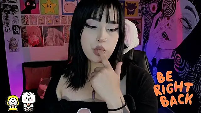 Yuhwan  online show from April 10, 9:41 pm