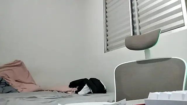 isabelly08ty online show from November 5, 2:55 am