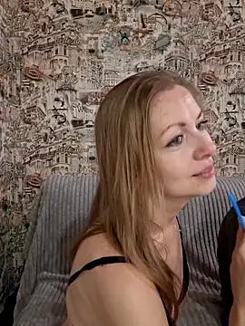 Snapshot of VChelsiV chatting on September 10, 6:41 pm VChelsiV online show from September 10, 6:41 pm