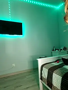 Snapshot of VChelsiV chatting on December 2, 6:41 am VChelsiV online show from December 2, 6:41 am