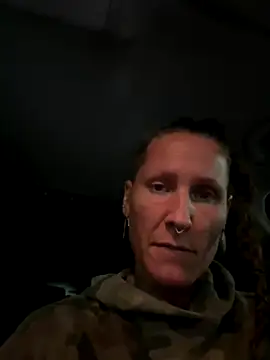 SwingWingWomanSweden online show from September 23, 6:44 pm