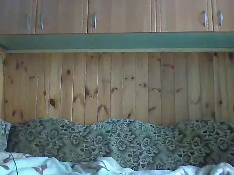 Snapshot of Maksymilian1 chatting on May 16, 8:44 am Maksymilian1 online show from May 16, 8:44 am