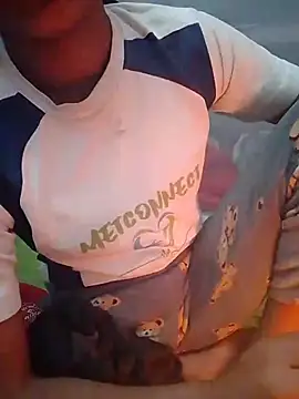 Snapshot of Mynidhiji chatting on December 17, 7:31 pm Mynidhiji online show from December 17, 7:31 pm