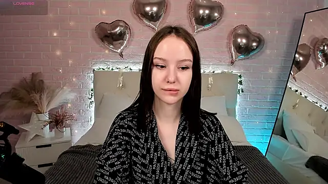 MarySparkle online show from November 12, 4:02 am